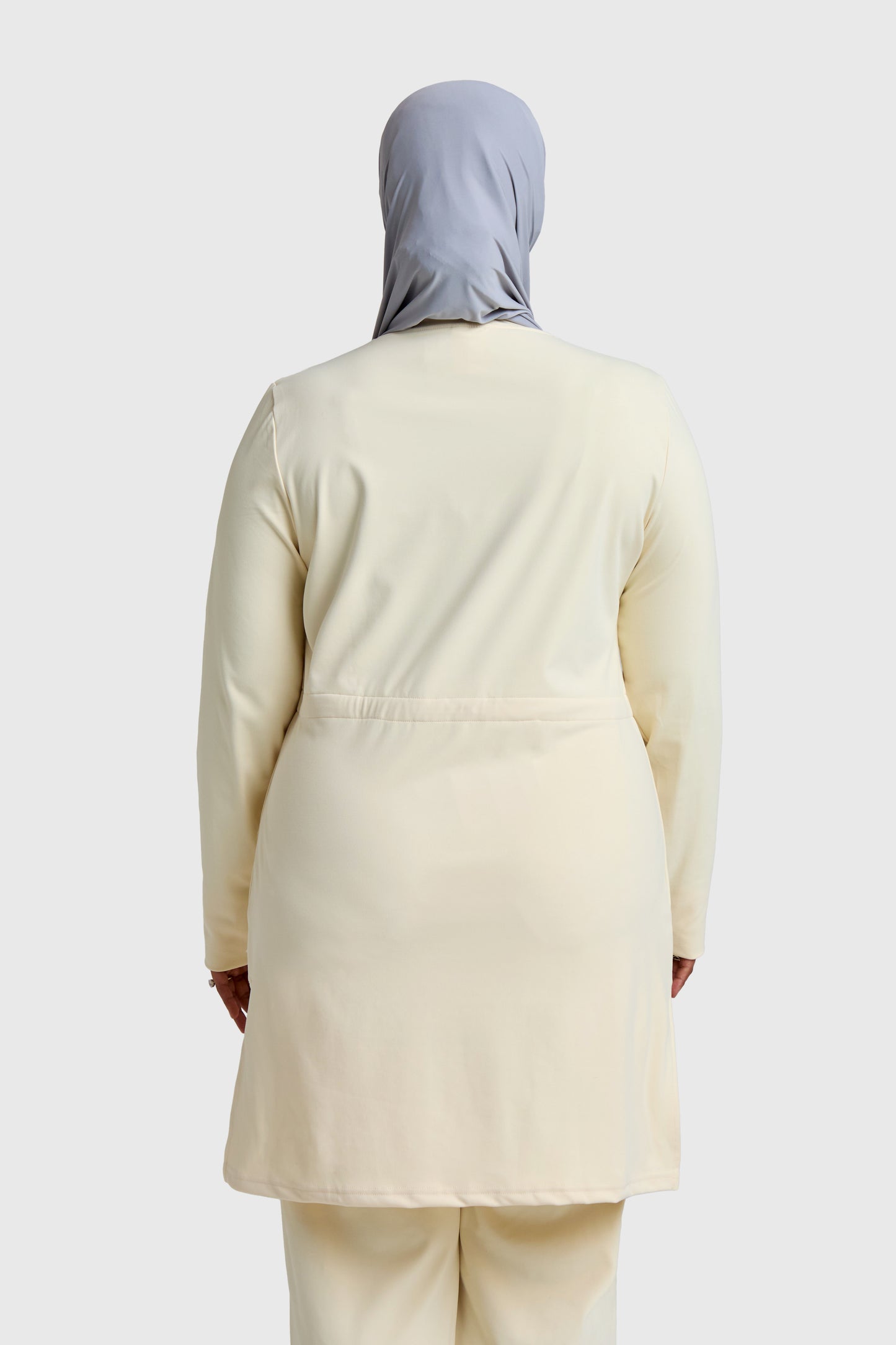 Modest Active Top - Butter Yellow