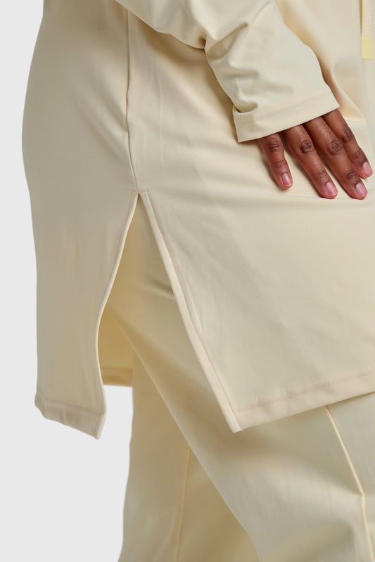 Modest Active Top - Butter Yellow